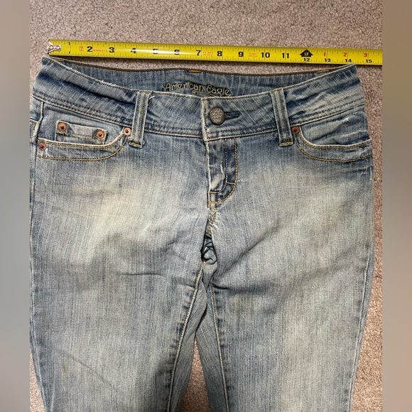 “American Eagle” Light Blue Stretch Denim Faded Jeans- Size: 4 Short - Picture 8 of 11